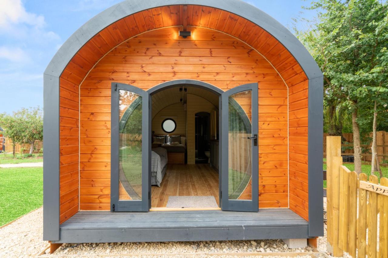 Alderton  Laburnum Farm Estateヴィラ エクステリア 写真