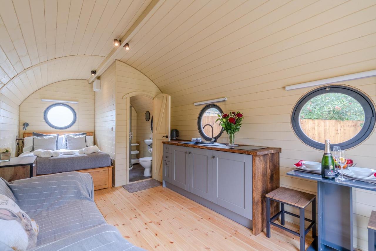 Alderton  Laburnum Farm Estateヴィラ エクステリア 写真