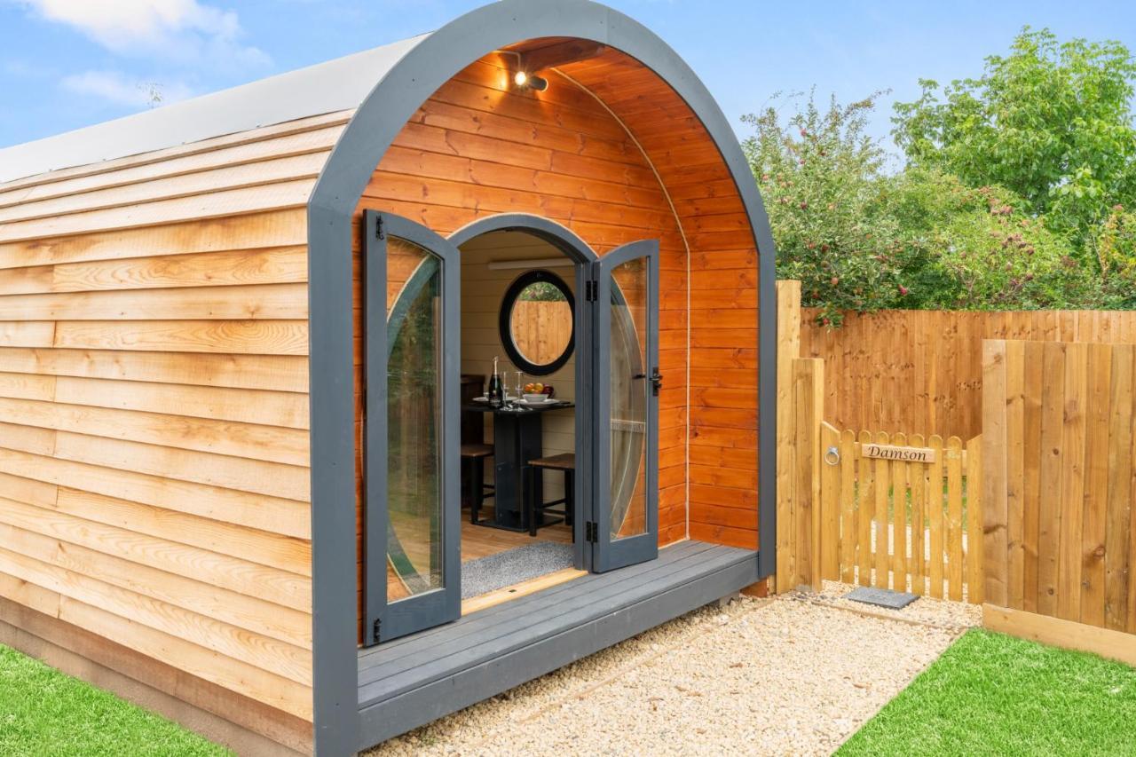Alderton  Laburnum Farm Estateヴィラ エクステリア 写真