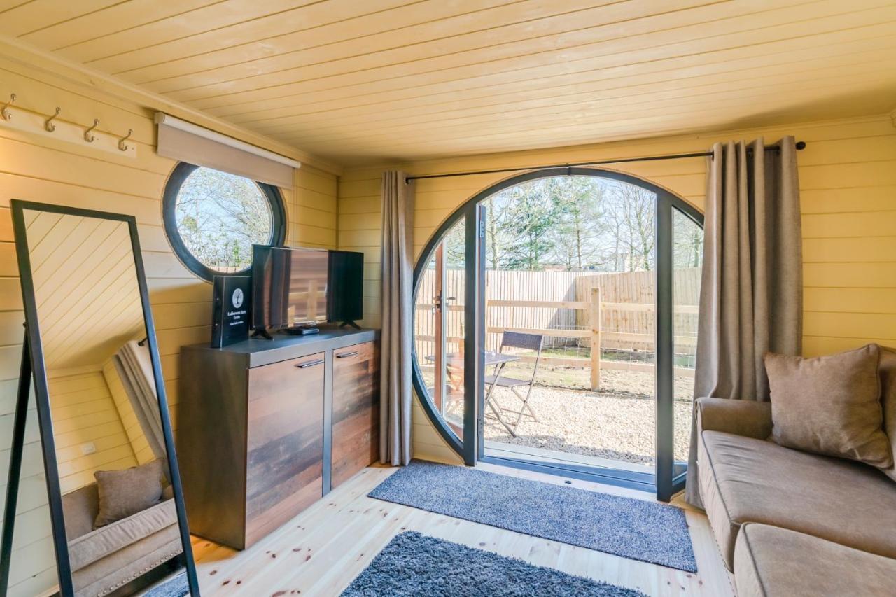 Alderton  Laburnum Farm Estateヴィラ エクステリア 写真