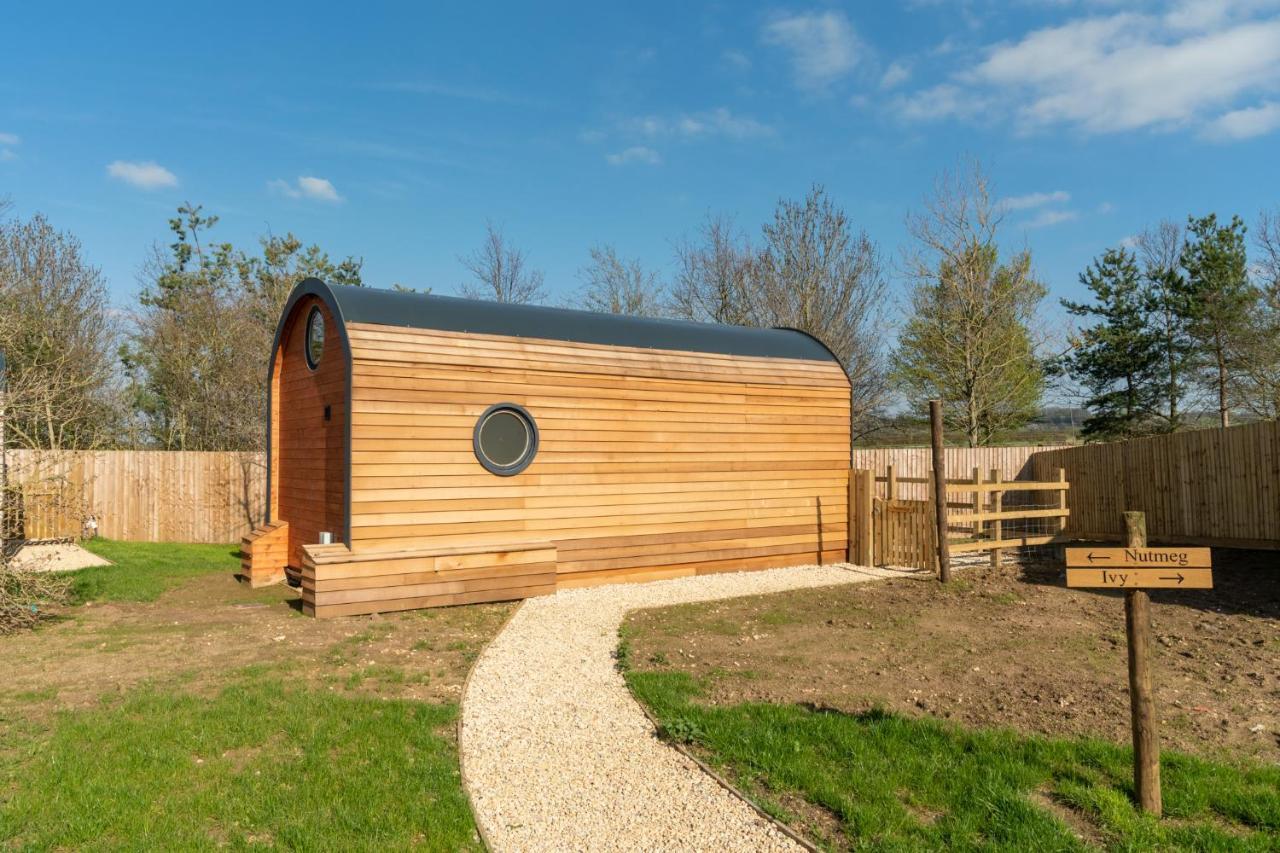 Alderton  Laburnum Farm Estateヴィラ エクステリア 写真