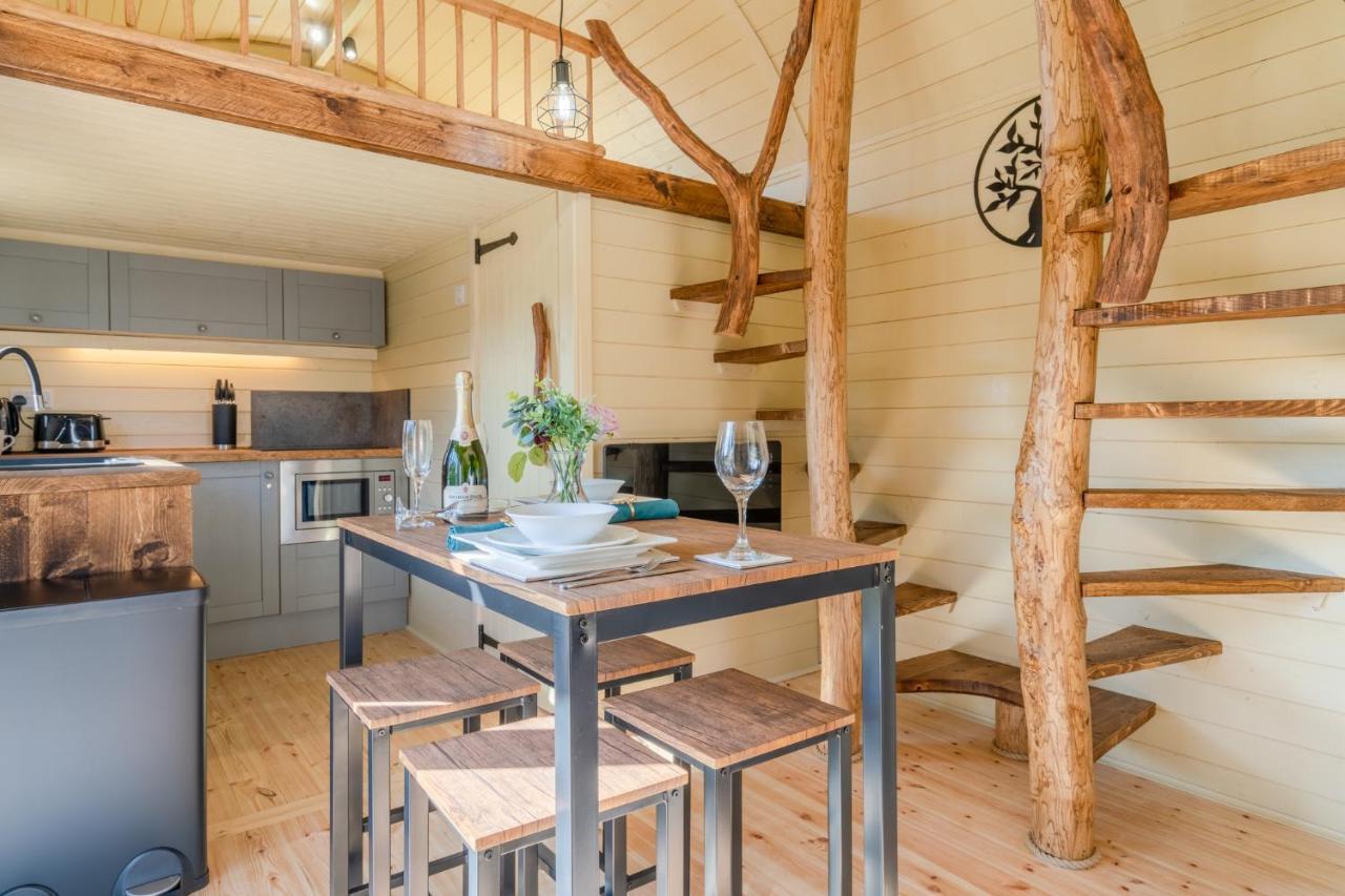 Alderton  Laburnum Farm Estateヴィラ エクステリア 写真