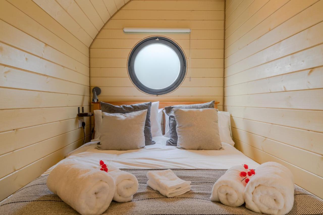 Alderton  Laburnum Farm Estateヴィラ エクステリア 写真
