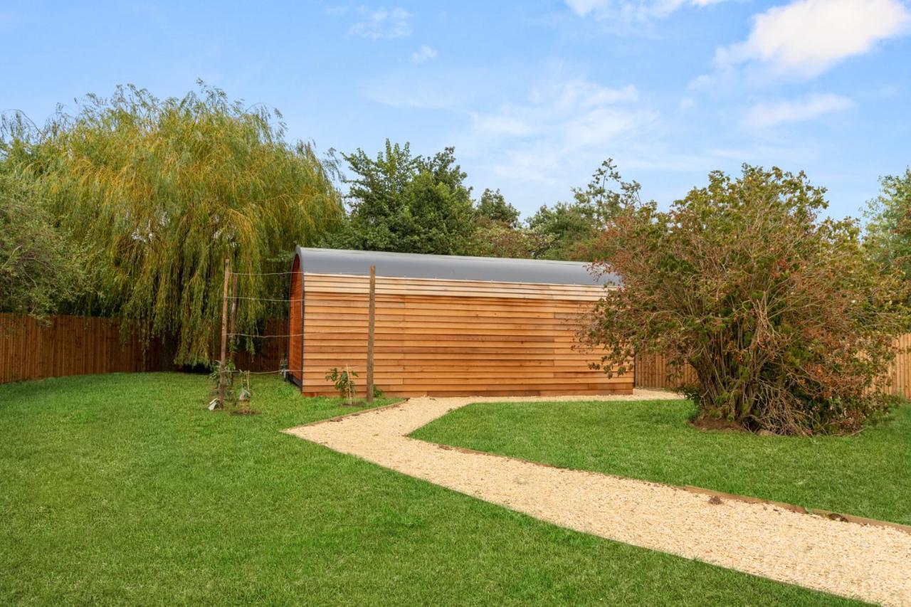 Alderton  Laburnum Farm Estateヴィラ エクステリア 写真