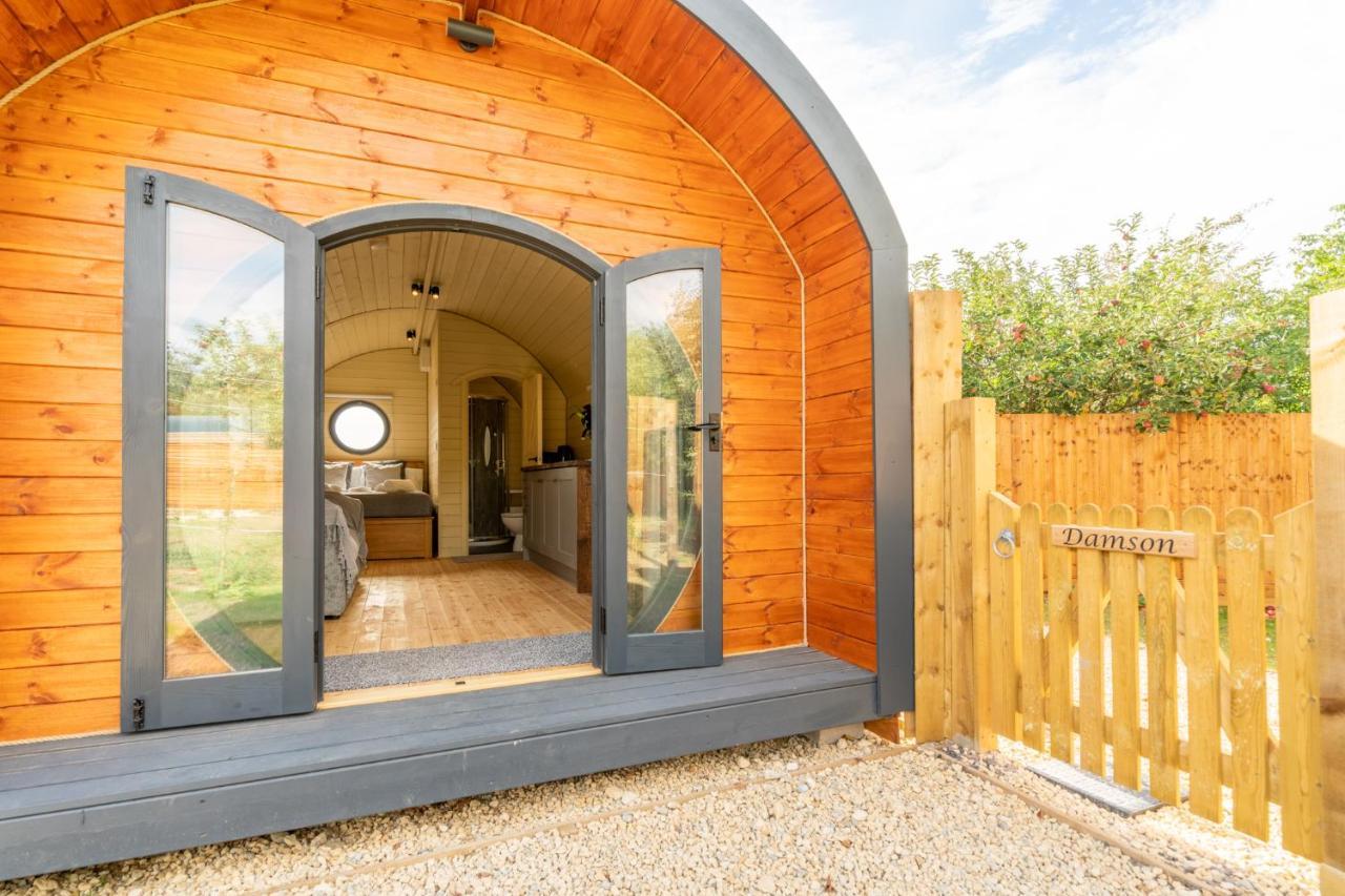 Alderton  Laburnum Farm Estateヴィラ エクステリア 写真