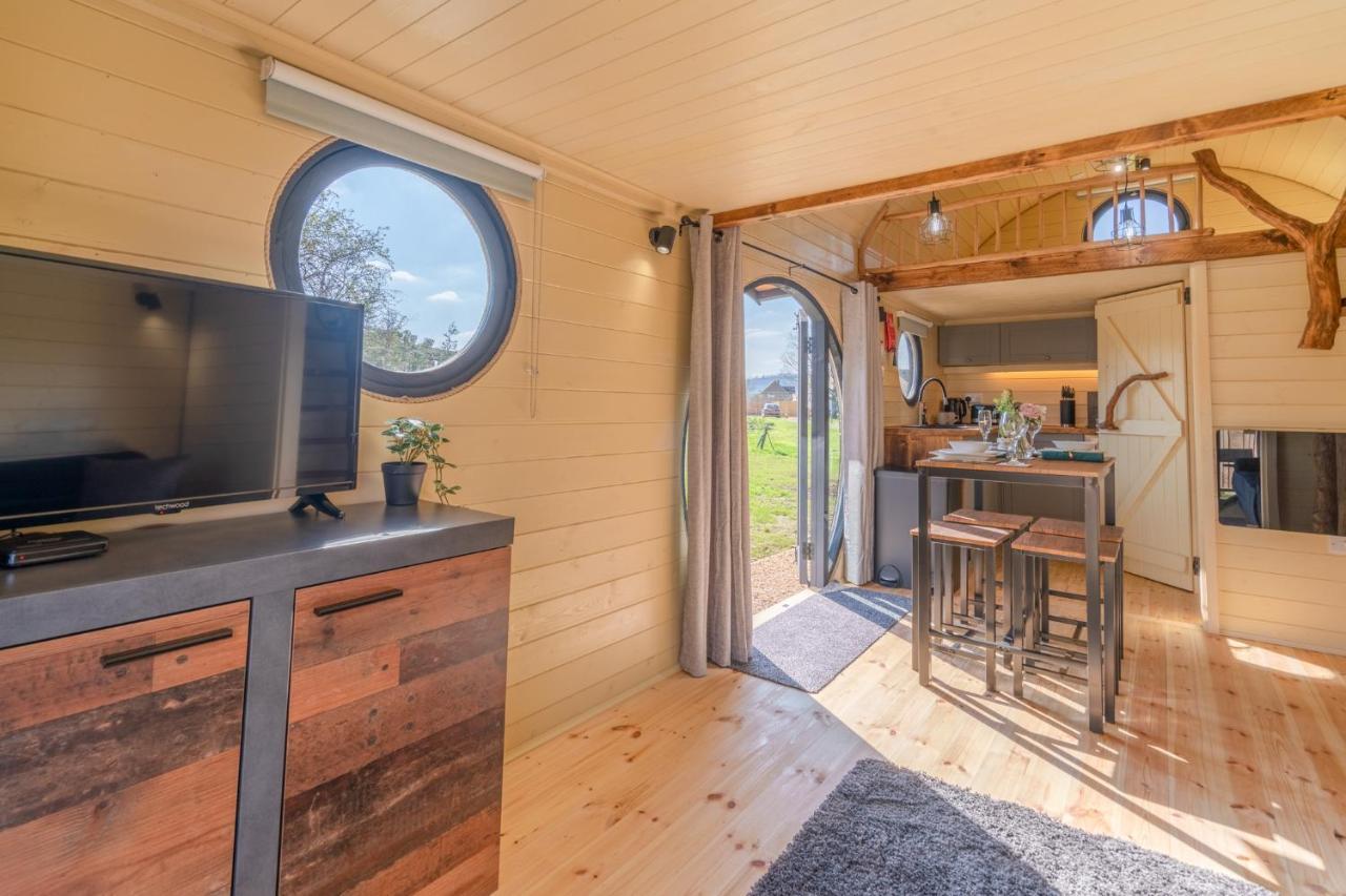 Alderton  Laburnum Farm Estateヴィラ エクステリア 写真
