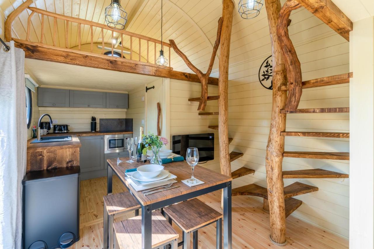 Alderton  Laburnum Farm Estateヴィラ エクステリア 写真